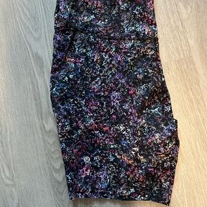 Lululemon bike shorts size 14